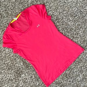 Under Armour heat gear hot pink reflective running shirt womens small breathable